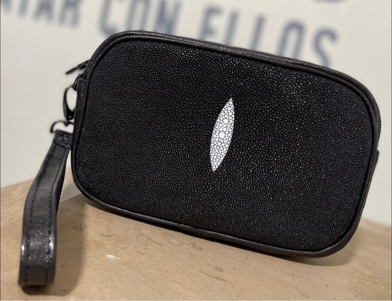 TESTALEONE Crossbody/wrist