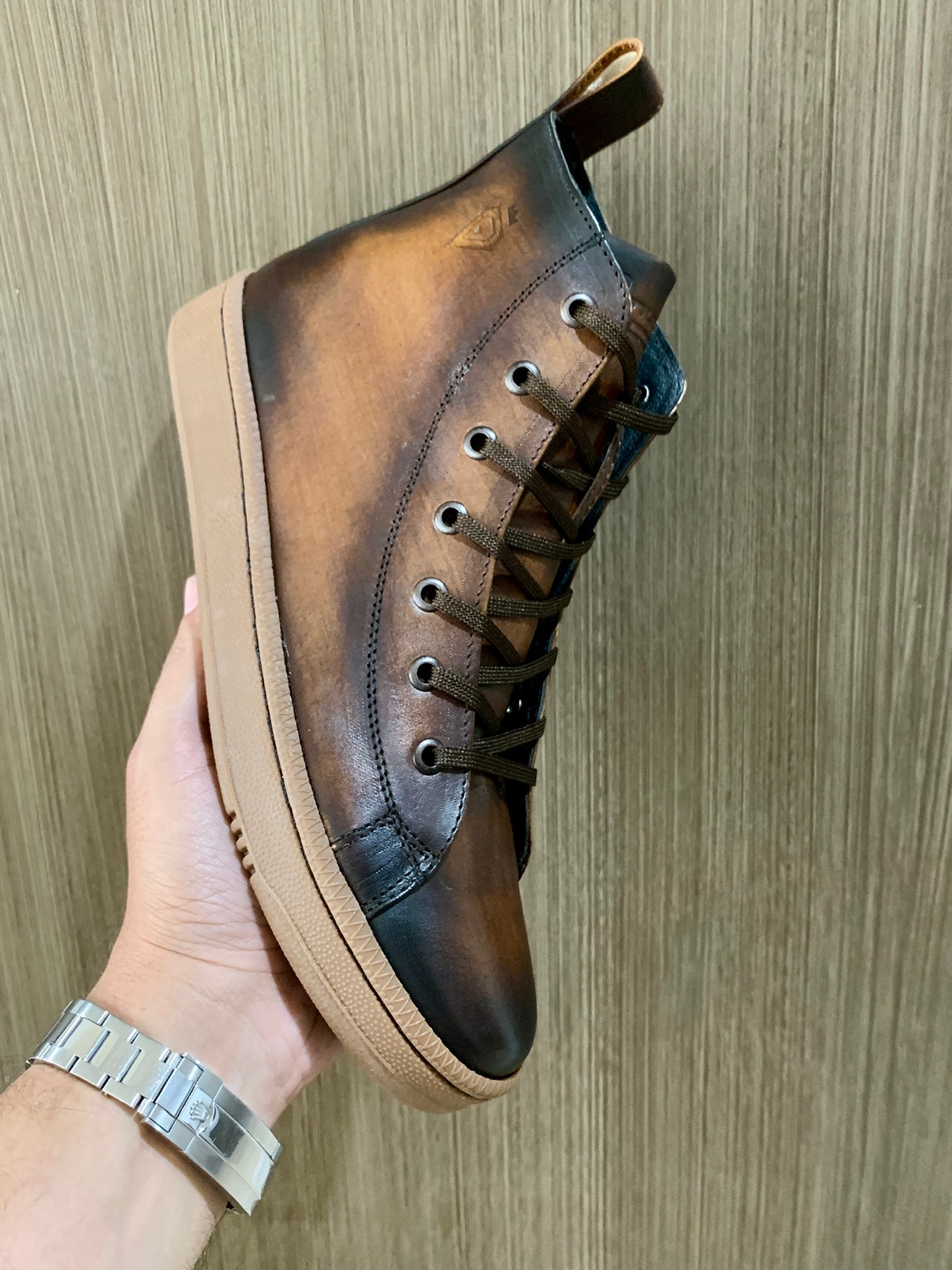 HIGH TOP SMOKE brown sneaker